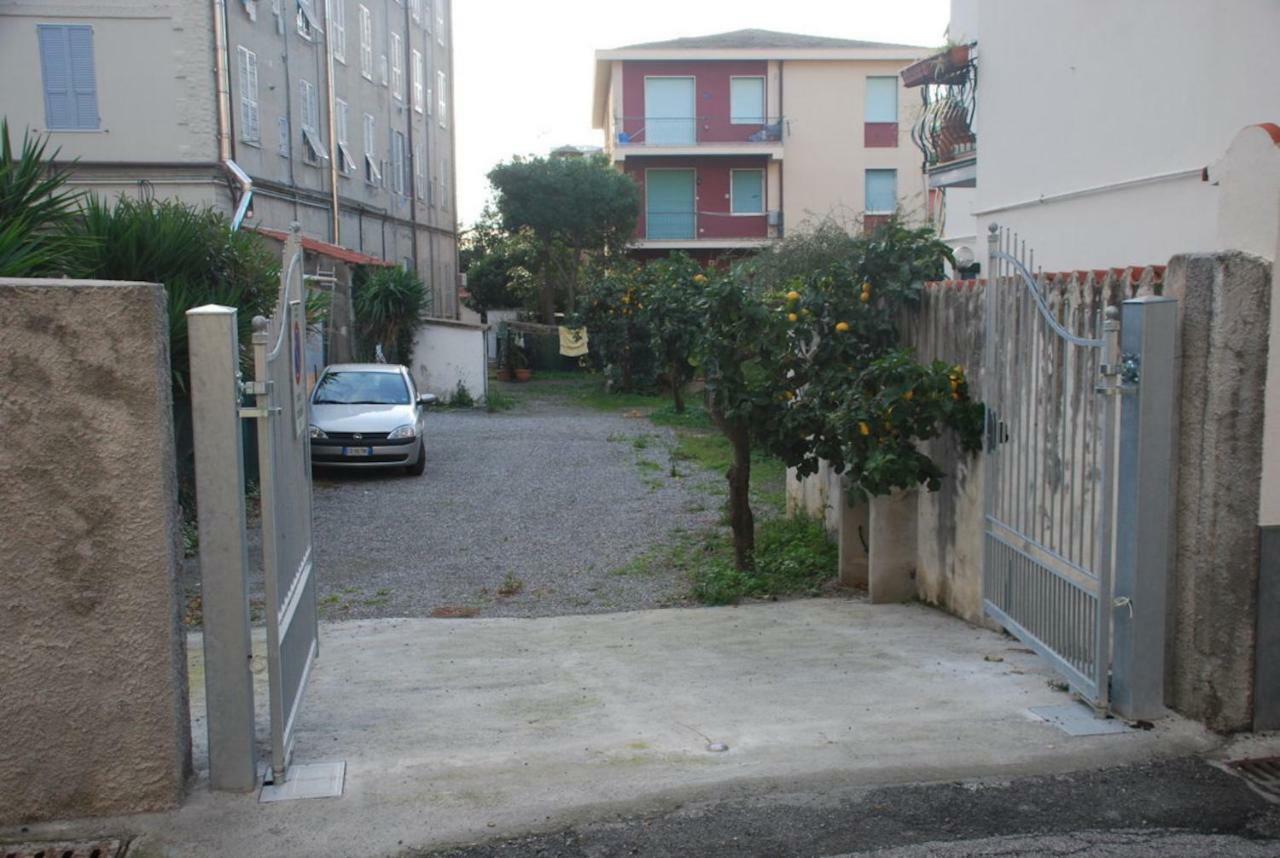 Tino Brezza Di Mare Apartment Deiva Marina Ngoại thất bức ảnh